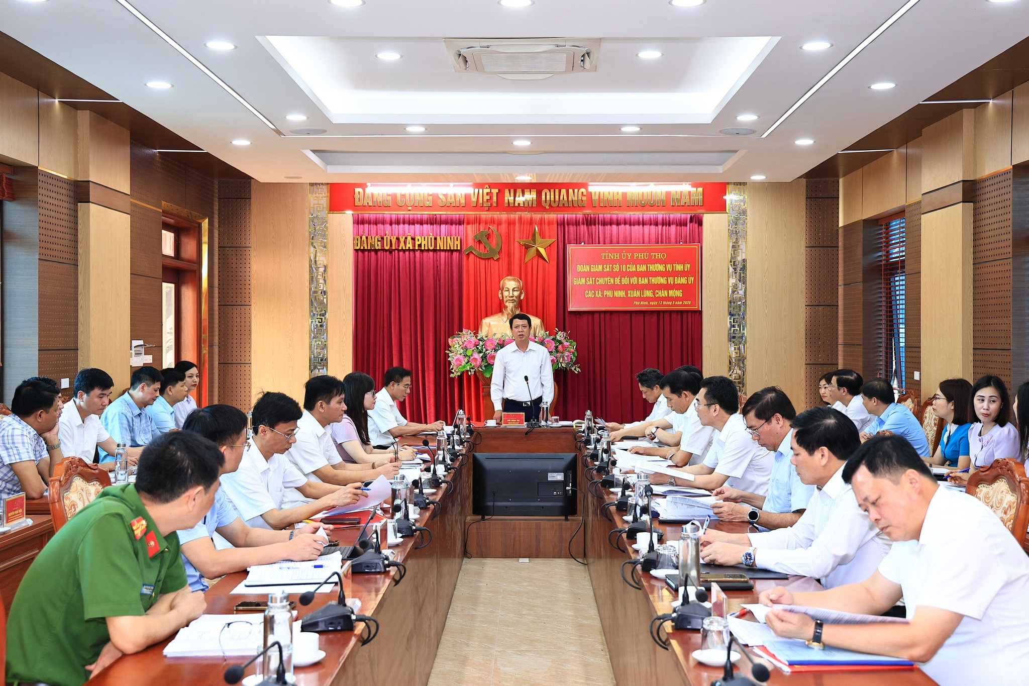 Đoàn giám sát số 10 của BTV Tỉnh ủy Phú Thọ làm việc với BTV các xã: Phù Ninh, Xuân Lũng và Chân Mộng.