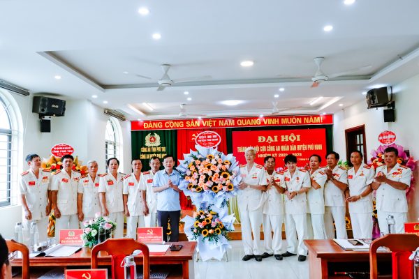 Đại hội Thành lập Hội Cựu Công an nhân dân huyện Phù Ninh