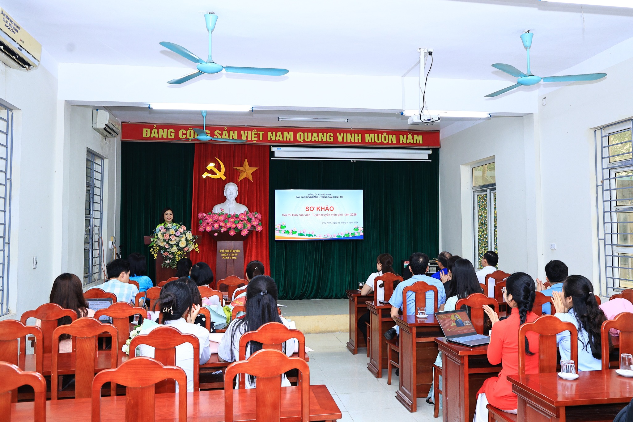 XÃ PHÙ NINH TỔ CHỨC SƠ KHẢO HỘI THI BÁO CÁO VIÊN, TUYÊN TRUYỀN VIÊN GIỎI NĂM 2026