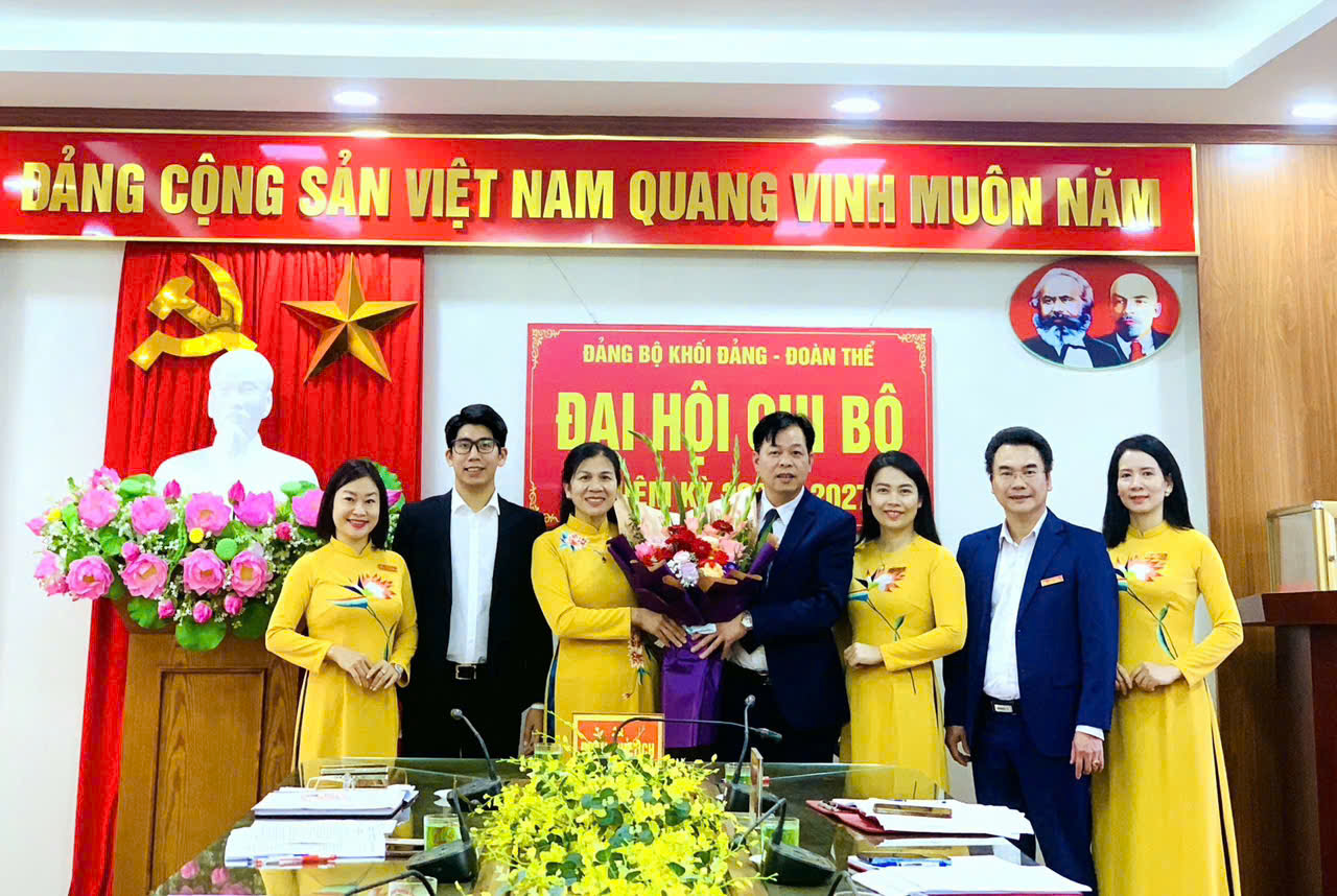 Đảng bộ khối Đảng - Đoàn thể huyện Phù Ninh hoàn thành chỉ đạo Đại hội chi bộ trực thuộc Đảng bộ cơ sở nhiệm kỳ 2025-2027 