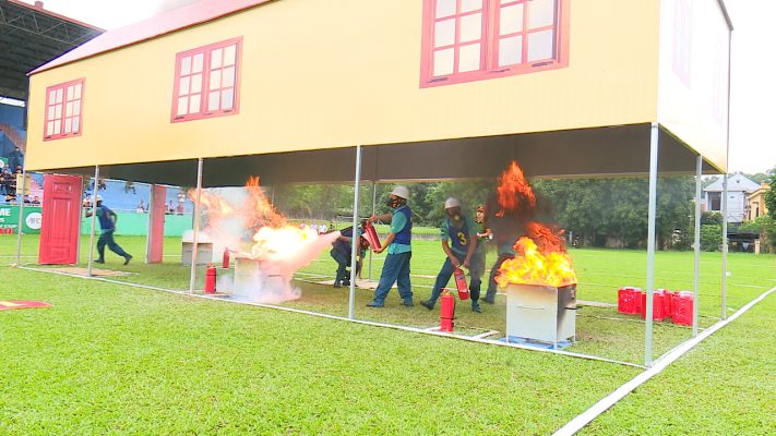 Huyện Phù Ninh: Tổ chức Hội thi nghiệp vụ chữa cháy và cứu nạn, cứu hộ “Tổ liên gia an toàn PCCC” huyện Phù Ninh năm 2024