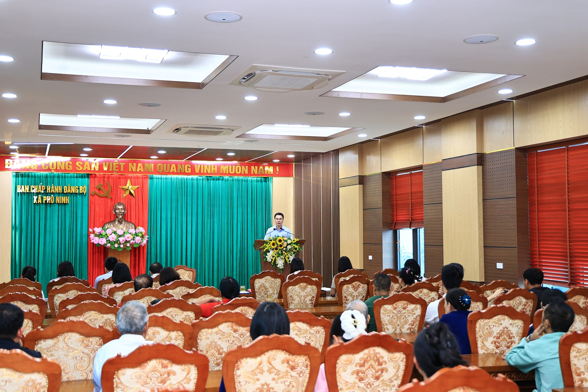 UBND xã Phù Ninh tổ chức họp hội đồng xác định mức độ khuyết tật cho đối tượng Bảo trợ xã hội